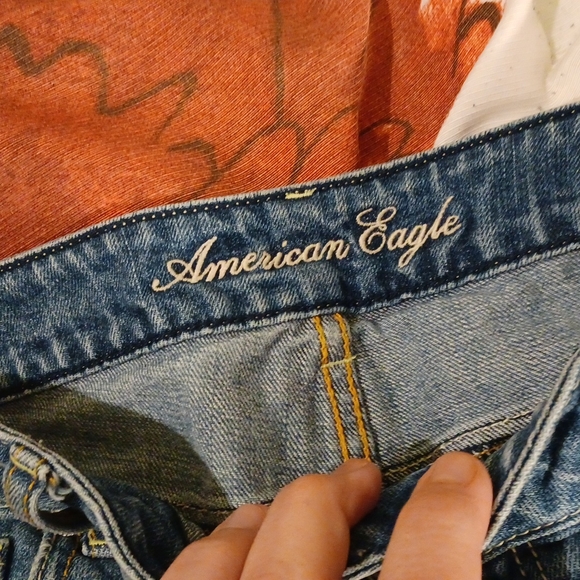 A pair of shorts American Eagle - Picture 2 of 6